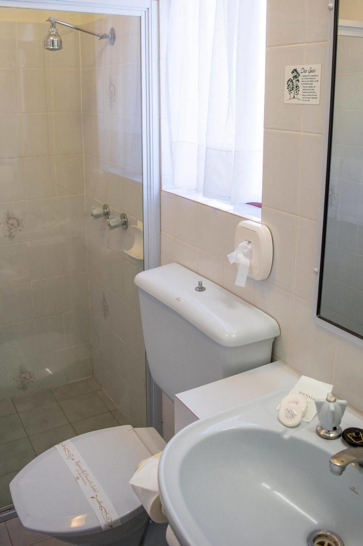 Narrandera Club Motor Inn Zewnętrze zdjęcie