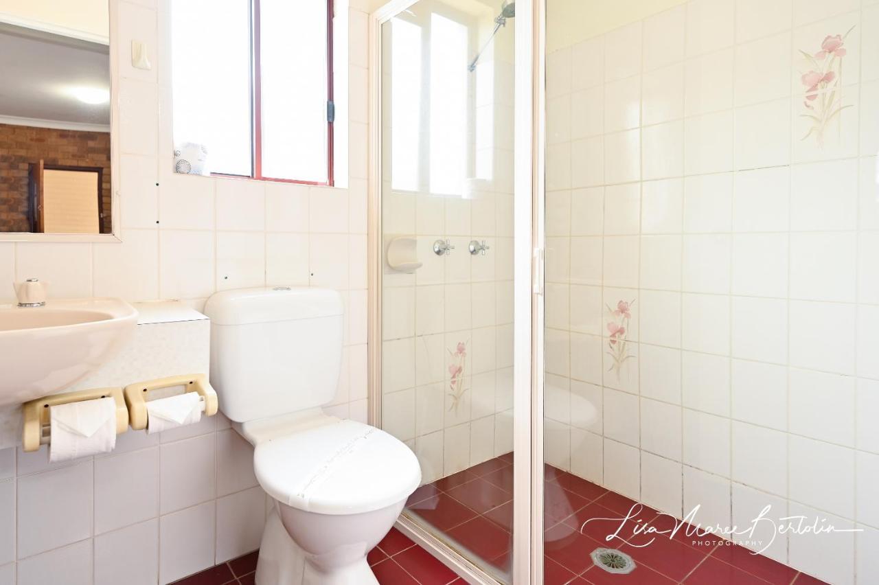 Narrandera Club Motor Inn Zewnętrze zdjęcie