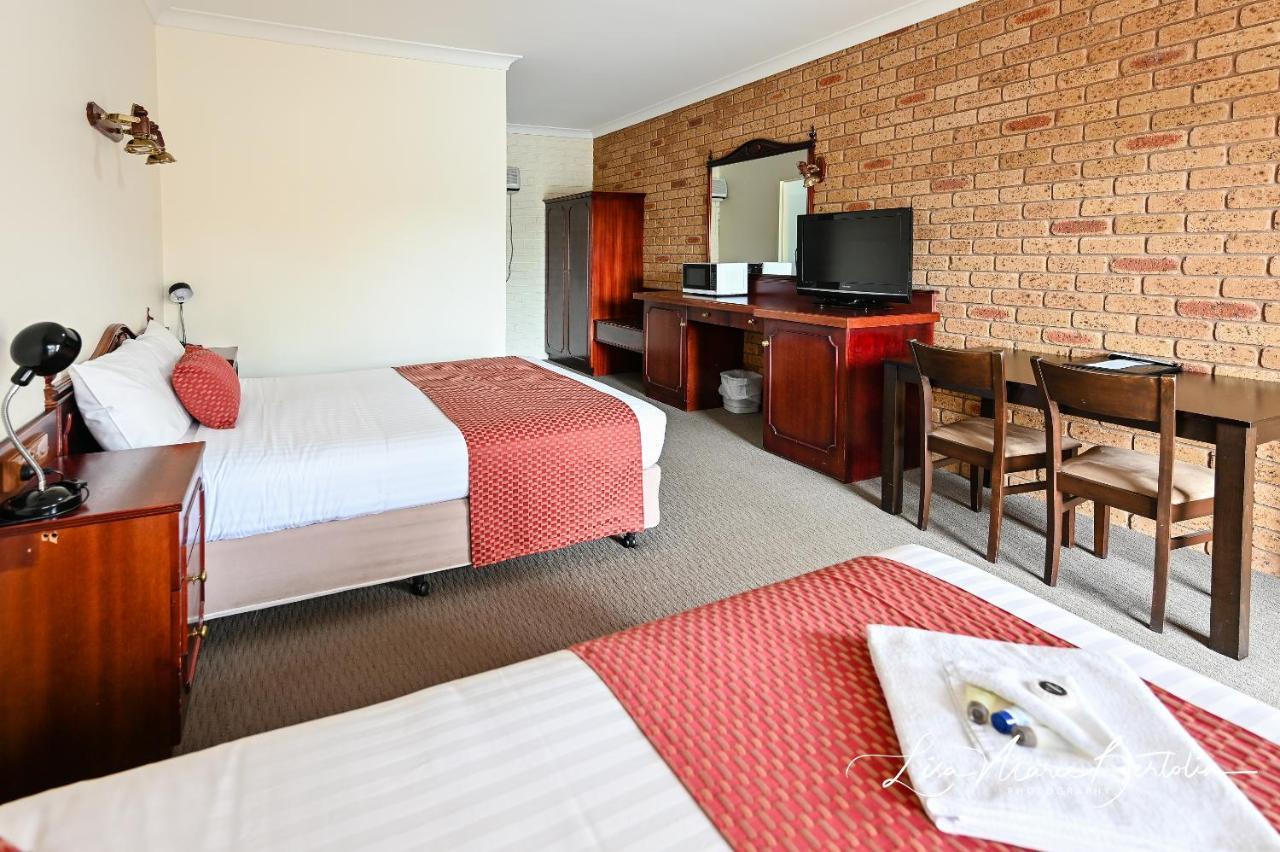 Narrandera Club Motor Inn Zewnętrze zdjęcie