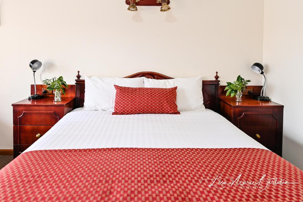 Narrandera Club Motor Inn Zewnętrze zdjęcie